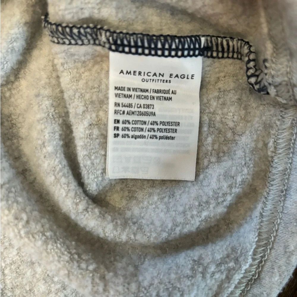 American Eagle crop sweatshirt - Picture 4 of 6